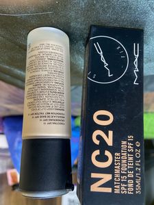 MAC Matchmaster Foundation - NC20