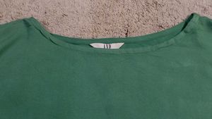 Sale 🛍️ 💰 Green Flutter Sleeve Top
