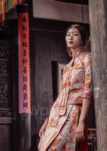 Chinese bridal dress