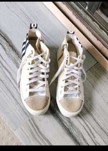 White Trendy Shoes