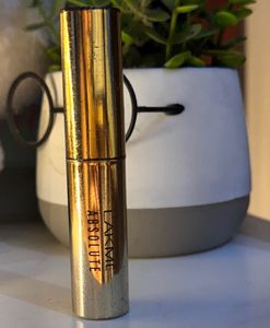 “Magenta Pink Lipstick | Bold & Long Lasting Shade
