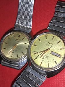 2 Working Vintage HMT Watches