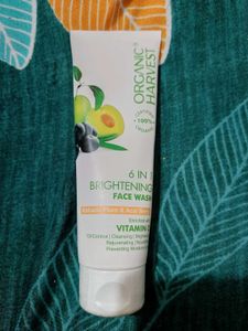 Pack Of 5, Face Wash, Serum, Facial Kit