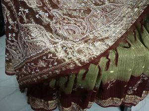 GentlyUsed Burgundy&amp;GoldEmbroidered Saree WithBlou