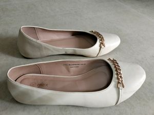 Max Cream Ballerinas (38.5/39 Size)