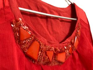 Joinus Red Sleevless Top