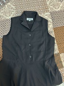 Black Sleeveless Dress