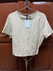 H&M Beige Cropped Tie Detail Top