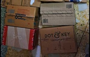 Courier Boxes