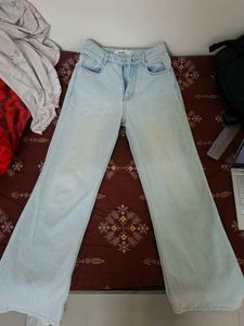 Wide Leg Light Wash Jeans