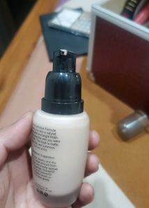 Forever52 Foundation Shade 011