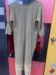 Elegant Embroidered Kurta