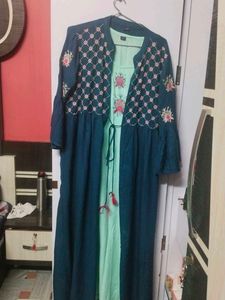 Beutiful 2 Pc Kurti Shrug