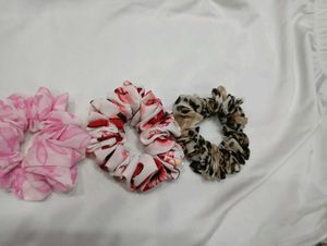 3 Big Scrunchies