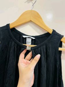 H&amp;M Halter Neck Black Top