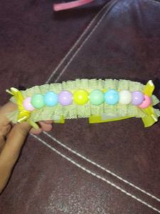 A Combo Of 2 Beautiful Hairbands