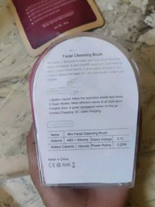 Facial Cleansing Brush Electric