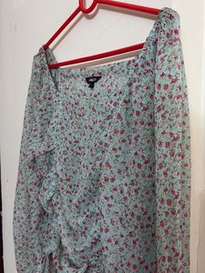 Floral Print Long Sleeve Top