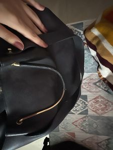 Van Heusen Black Handbag