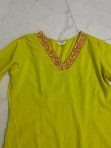 Floral Embroidered Kurta