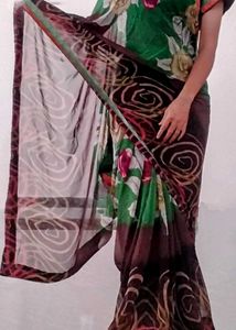 Green Floral Print Saree