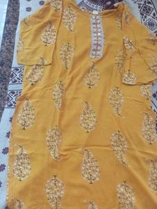 Four Cotton Kurtis For Sale Rs 50 Each