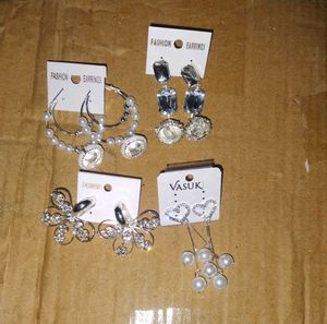 4 pairs of Earring Bundle