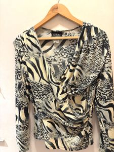 Beautiful Over Size Wrap Top