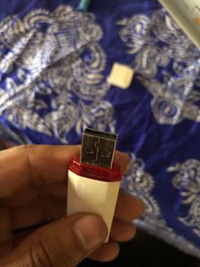 MoserBaer 32gb Pendrive