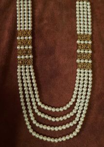 Pearl and Gold Tone Necklace