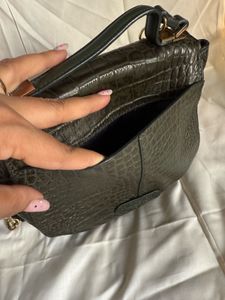 Gorgeous Olive Green Original Hidesign Bag