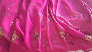 Beautiful Saree - 600 Rupees/2500 Coins
