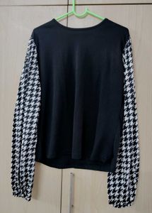 LONG SLEEVE TOP