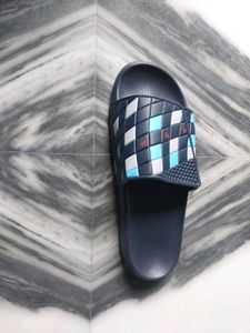 New Campus Slippers Size 9 With Tag