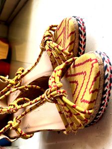 Taavi wedges for women