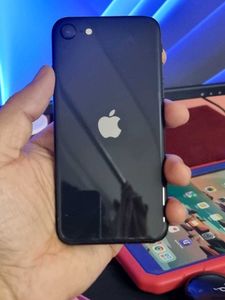 Apple SE 2