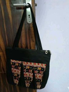 HANDBAG..!!