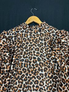 Black with Lepord Prints Puffed Tops(Women