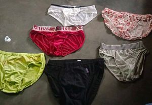 Assorted Men's 6 Briefs  Comfort & Style