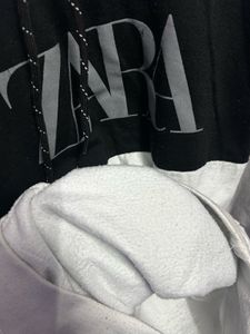 Zara Hoodie - Stylish &amp; Comfortable