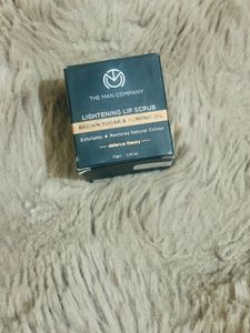 The Man Company Lightening Lip Scrub