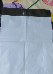 20  Courier Bags With Big Sizes
