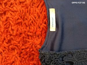 AUSTRALIAN CROCHET TOP