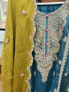 Pakistani  3 Piece Set