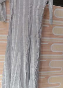 Elegant Embroidered Grey Kurta