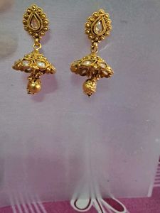 Elegant Gold-toned Jewelry Set