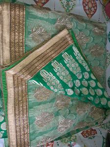Preloved Saree With Blouse