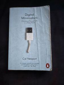 Digital Minimalist Paperback (original Version)