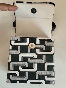 Bangle Box In Stylish Handbag Look