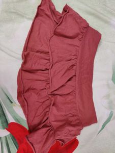 H&amp;M cute little mini skirt